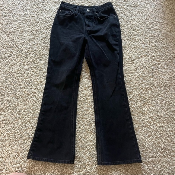 Toteme women’s Cropped Kick denim - Picture 7 of 11